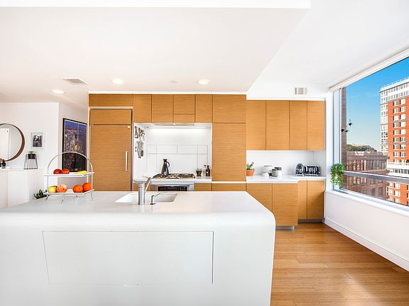 5th image of 2 River Ter APT 17A