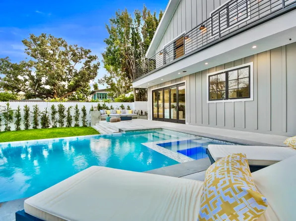 1738 Nichols Canyon Rd, Los Angeles, CA 90046