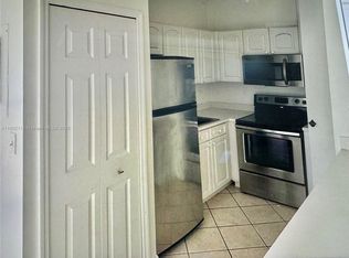 2734 Bird Ave APT 212, Miami, FL 33133