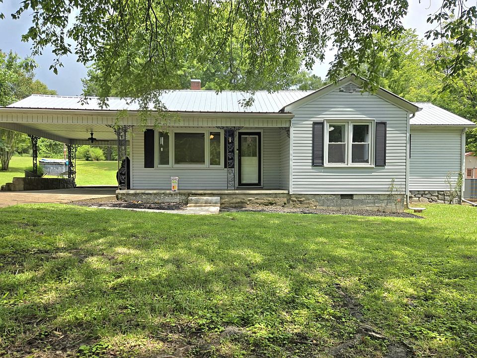 1st image of 90 Wren Ave