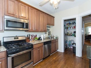 3701 N Racine Ave #1, Chicago, IL 60613