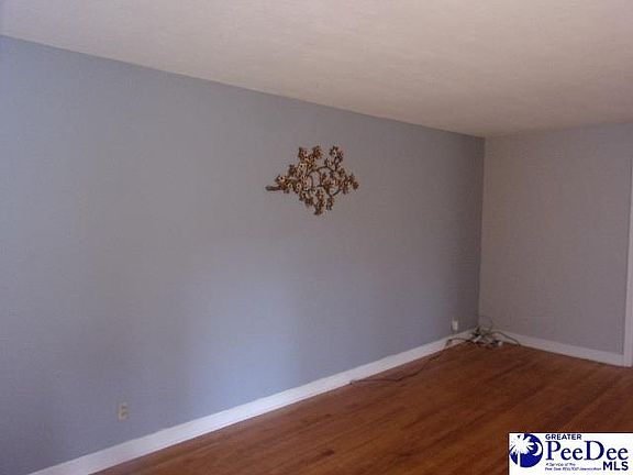 4th image of 1410 Ballentine Ave