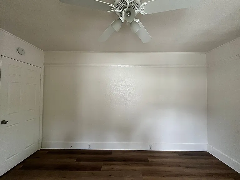 1434 Pine St — Photo 13