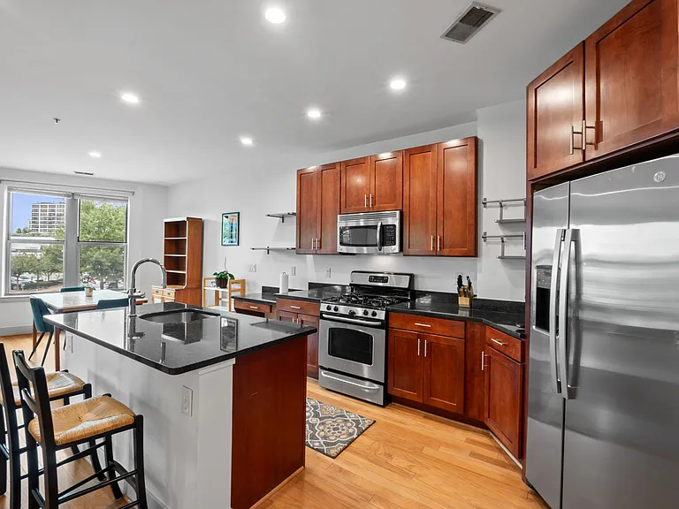 1800 Wilson Blvd #248 — Photo 11