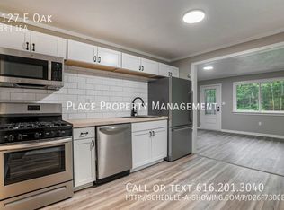 2127 E Oak St, Newaygo, MI 49337