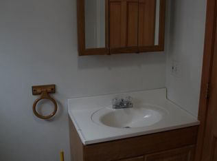 1 Lark St, Peabody, MA 01960