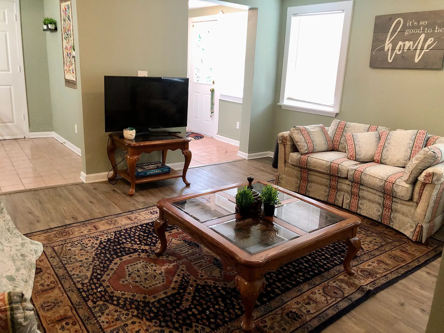 2 bed, 1200 sqft, $1,650 — Photo 4