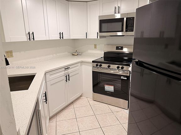 2nd image of 9725 SW 138th Ave #B