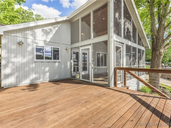 25 Redwood Ct, Sunrise Beach, MO 65079