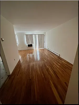 Rented by Onyx | media 7