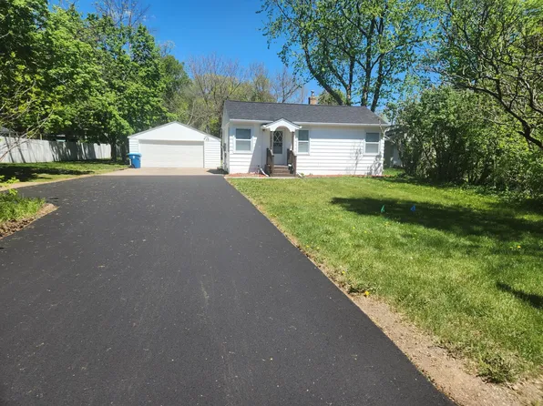 16612 Minnetonka Blvd, Minnetonka, MN 55345