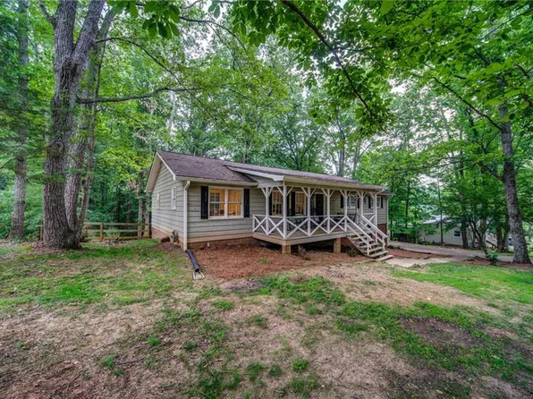 161 Valley Ridge Dr, Canton, GA 30115