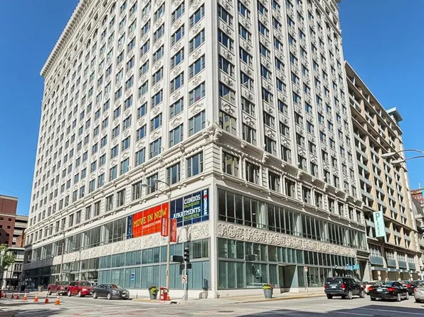 915 Olive St APT 1106, Saint Louis, MO 63101