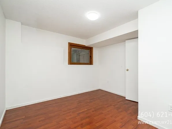 32855 Harwood Cres #Basement, Abbotsford, BC V2S 7A6