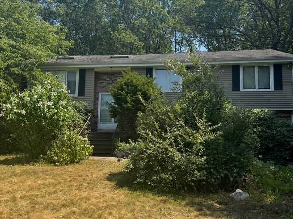 6 Russell Cir