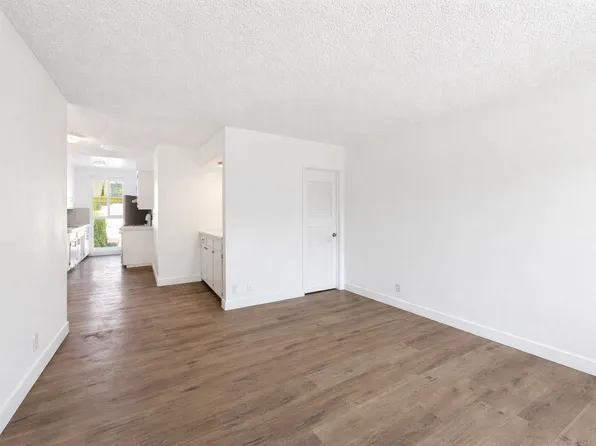 6828 Fulton Ave, North Hollywood, CA