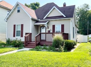 35 Rose Ave, Terre Haute, IN 47803