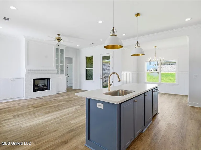515 Portner Way — Photo 8