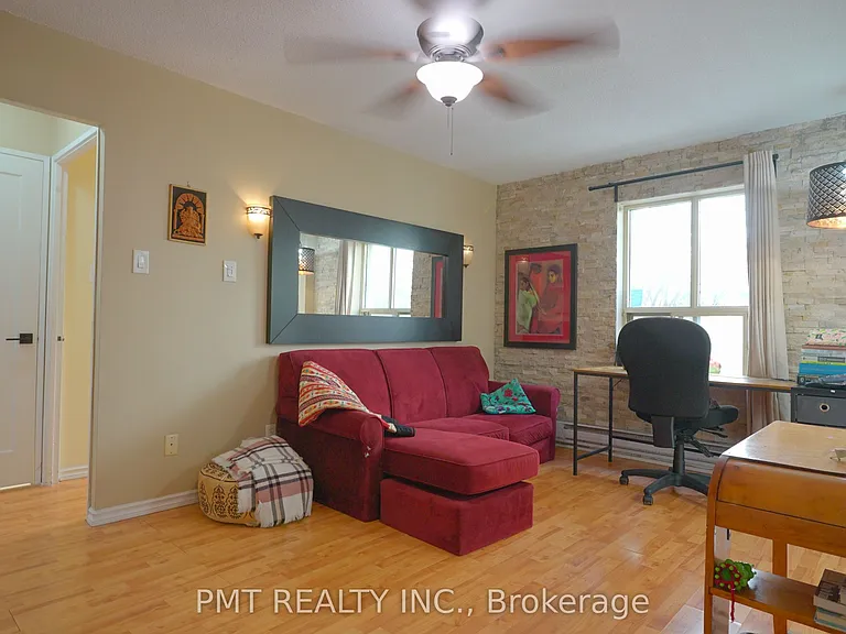 88 Charles St E #106 — Photo 4