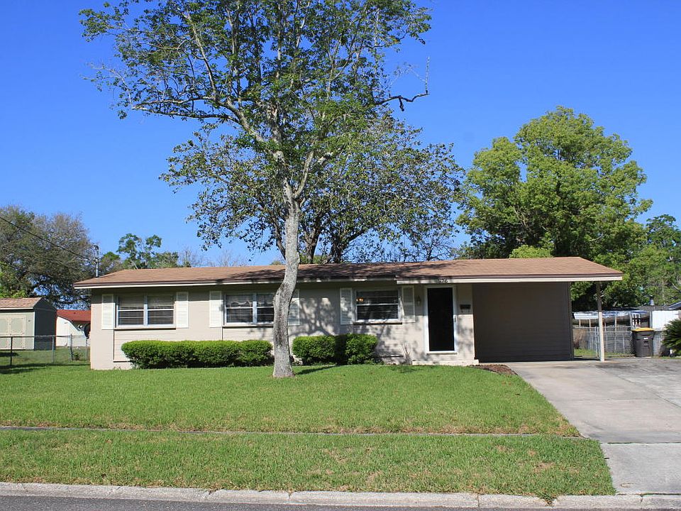 1st image of 976 Westgate Dr