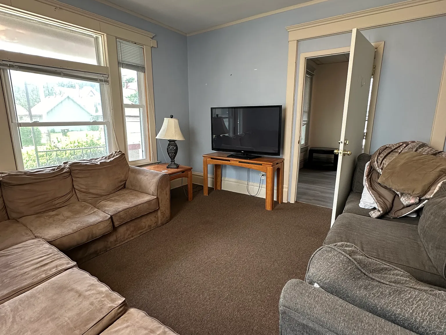 3 bed, 1615 sqft, $1,200 — Photo 4