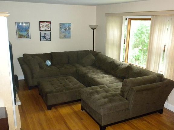 2nd image of 37 Bellevue Ave