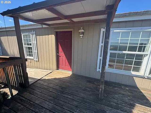 3rd image of 14270 SW Meeker Ter