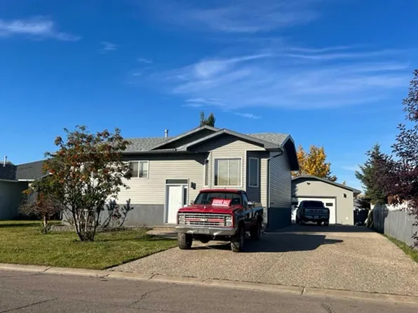 27 Bison Cres, High Level, AB T0H 1Z0