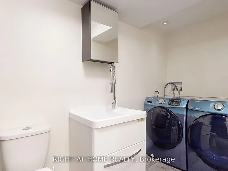5160 Ravine Cres — Photo 12