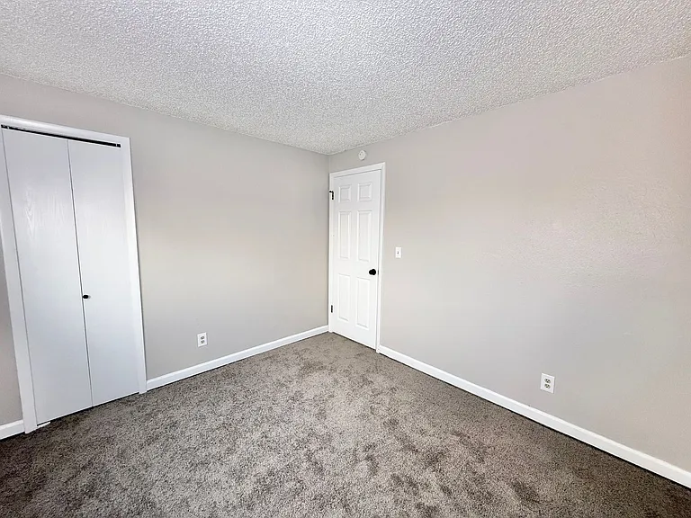 Welcome to 1785 Zebulon Dr Comfortable Living with Mountain Views — Photo 10