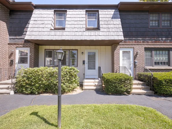 80 Chestnut Street APT G, Bethel, CT 06801