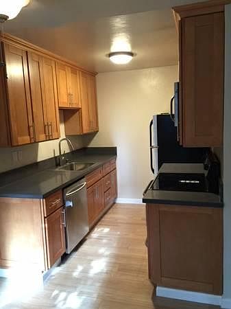 1st image of 2124 Park Ave Unit 38