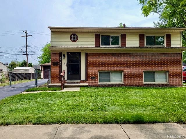 1st image of 23135 Candace Dr