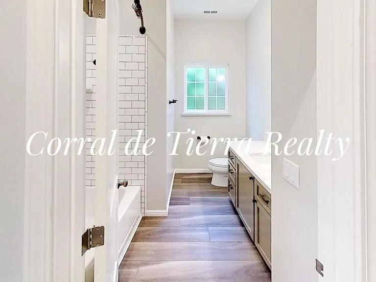 34 Maple St — Photo 11