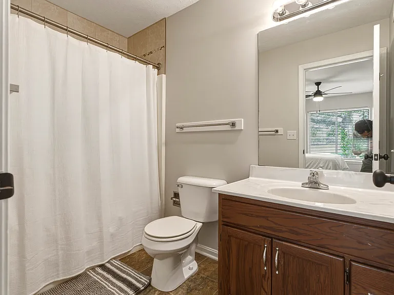 951 Pine Valley Dr #112 — Photo 8