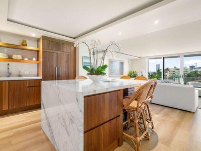 354 Chilean Avenue #5c, Palm Beach, FL, 33480