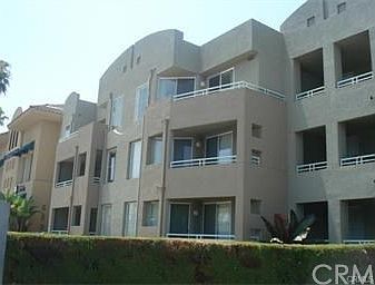 2nd image of 1211 Cabrillo Ave Unit 104