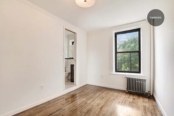 Rented by Triplemint | media 10