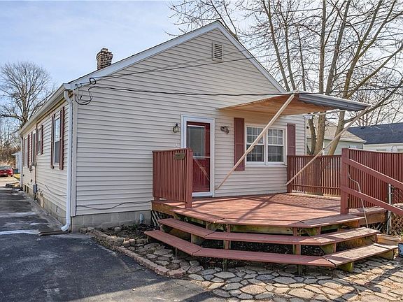 2nd image of 1408 Wallace Ave