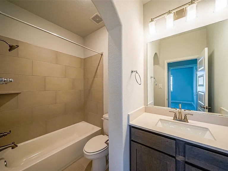 11803 Dalhousie Dr — Photo 35