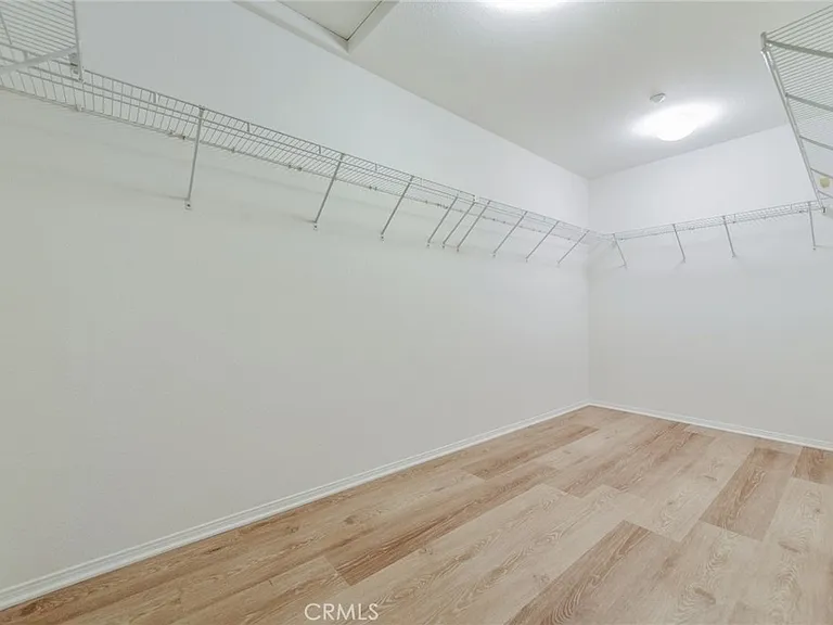 16432 Landmark Dr — Photo 34