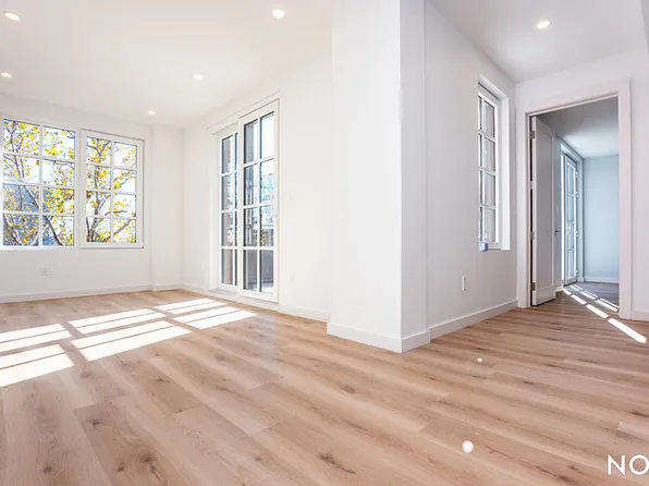 68 Gold St, Brooklyn, NY