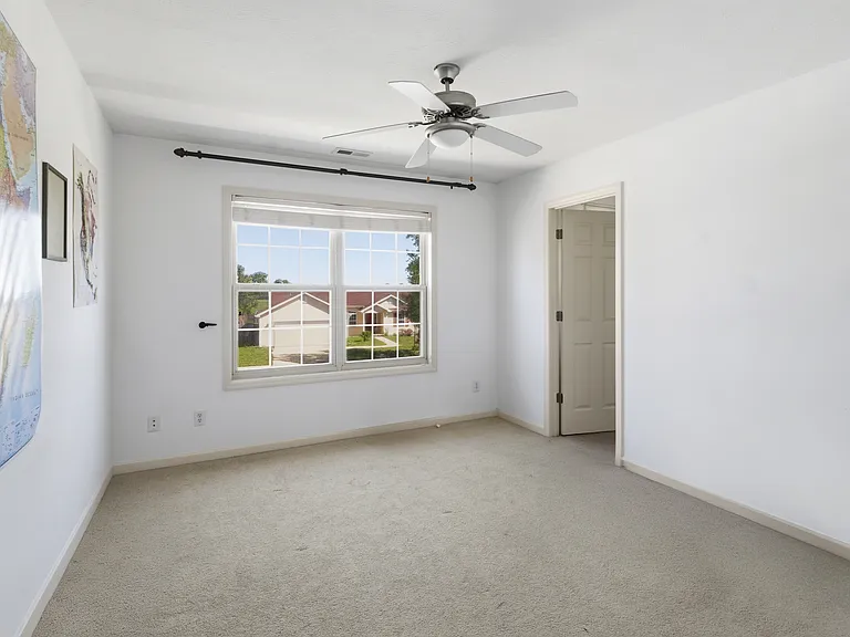 3921 Trailway Dr — Photo 11