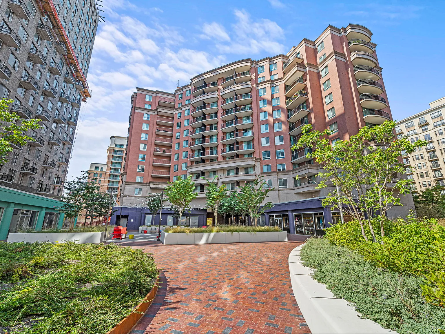 Bethesda Place — Photo 2