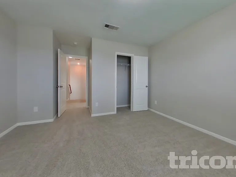 916 American Monarch Dr — Photo 15