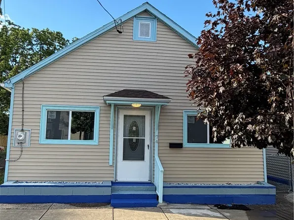 74 Main St #76, Depew, NY 14043