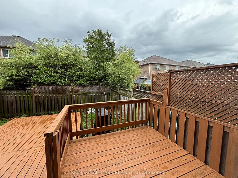 3234 Raindance Cres — Photo 30