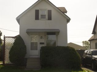929 S Michigan Ave, Davenport, IA 52802