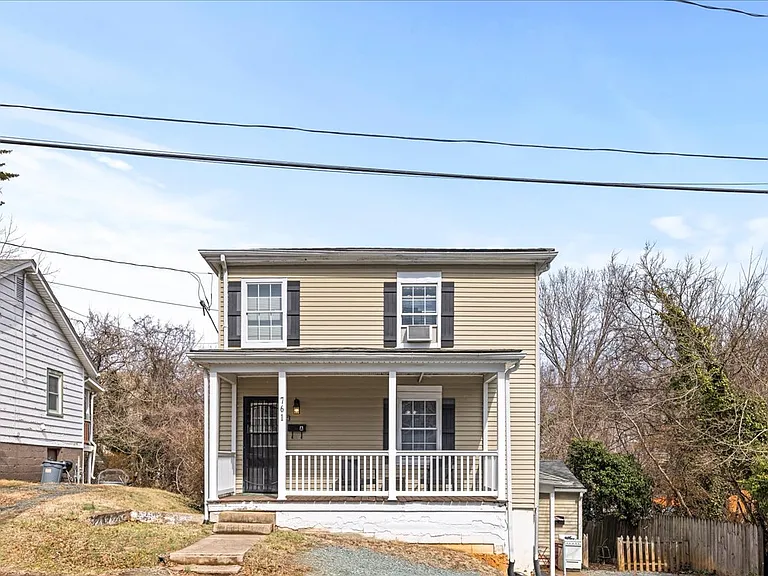 761 King St #B — Photo 3