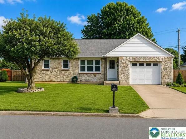 1225 Brentwood Ave, Bethlehem, PA 18017
